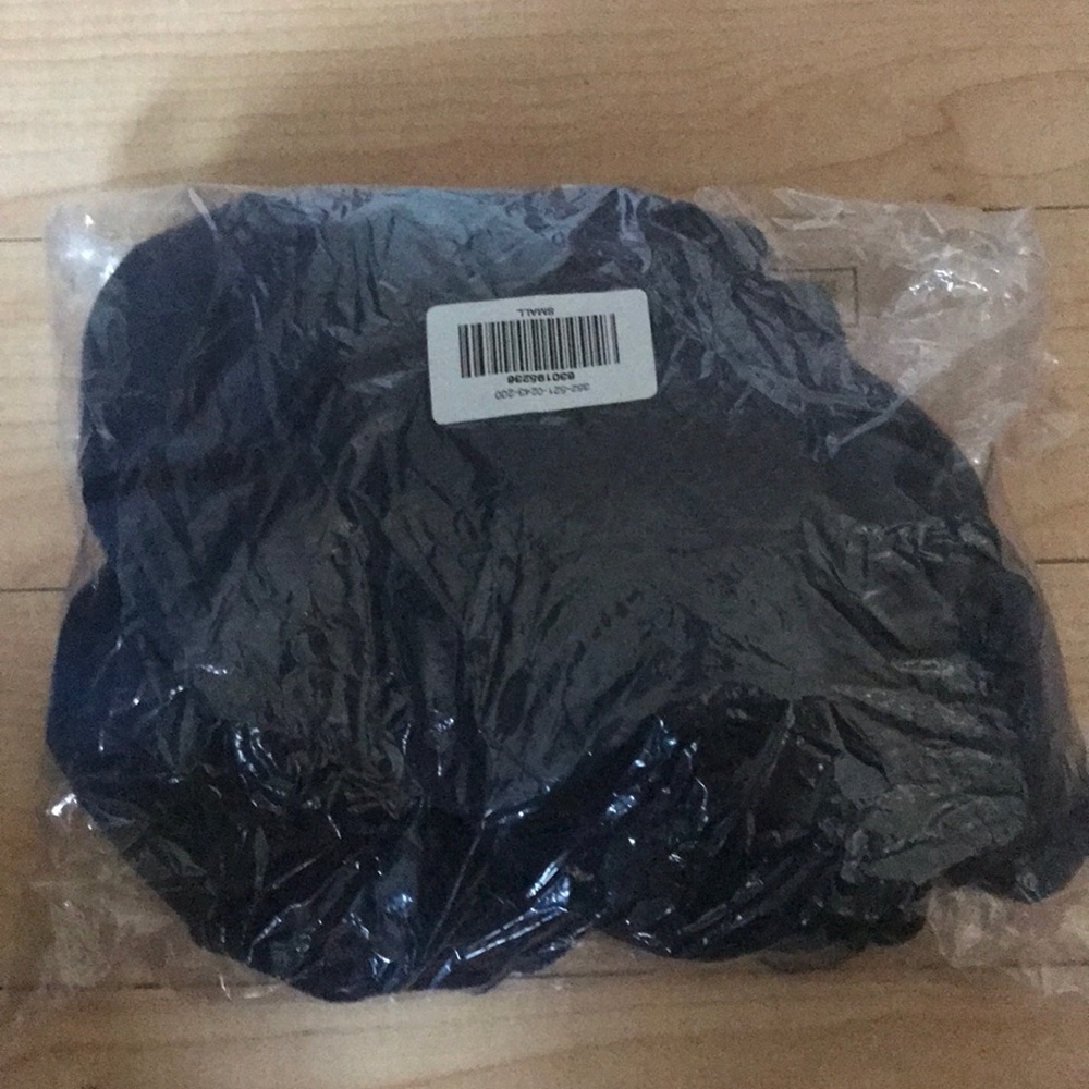 Blue Velvet cropped sweater! Super cute! 💙